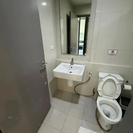 芭提雅市中心the Base 高端公寓 Pattaya Exterior photo