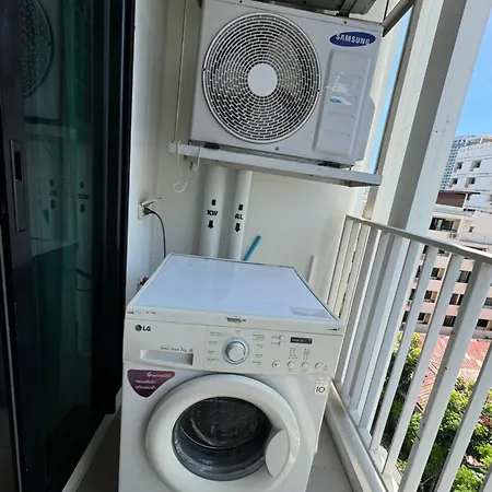 芭提雅市中心the Base 高端公寓 Pattaya Exterior photo